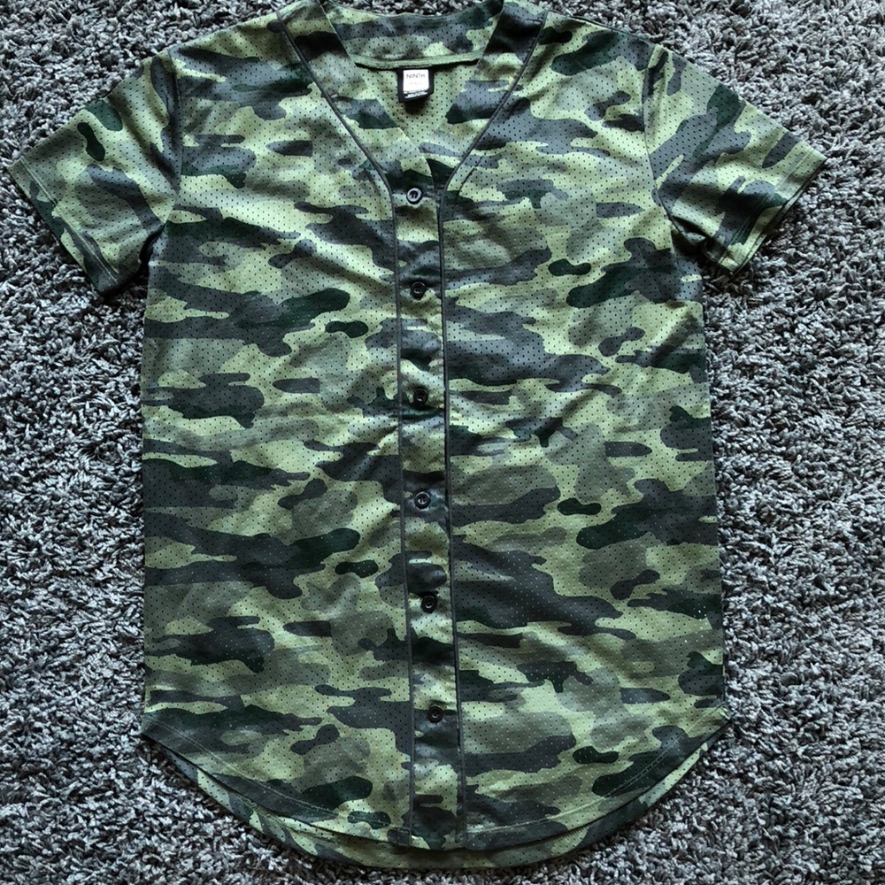 Mesh camo button up baseball jersey